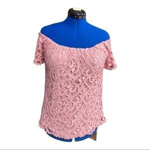 STEM & VINE women’s top size large, lace,peach